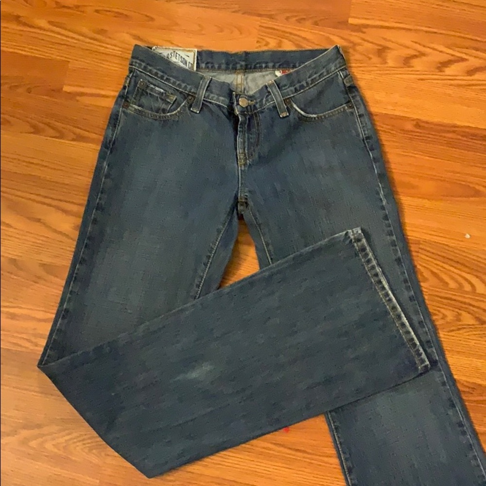 Jeans